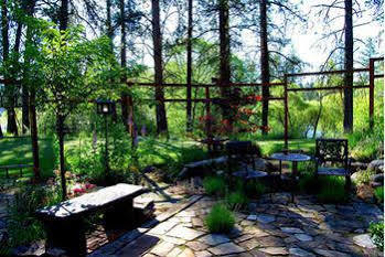 River House Bed And Breakfast Nine Mile Falls Exteriér fotografie